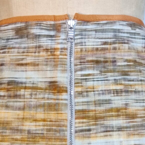 Elie Tahari Abstract Watercolor Stripe Straight Mini Skirt – Medium 8 EUC - Picture 3 of 6